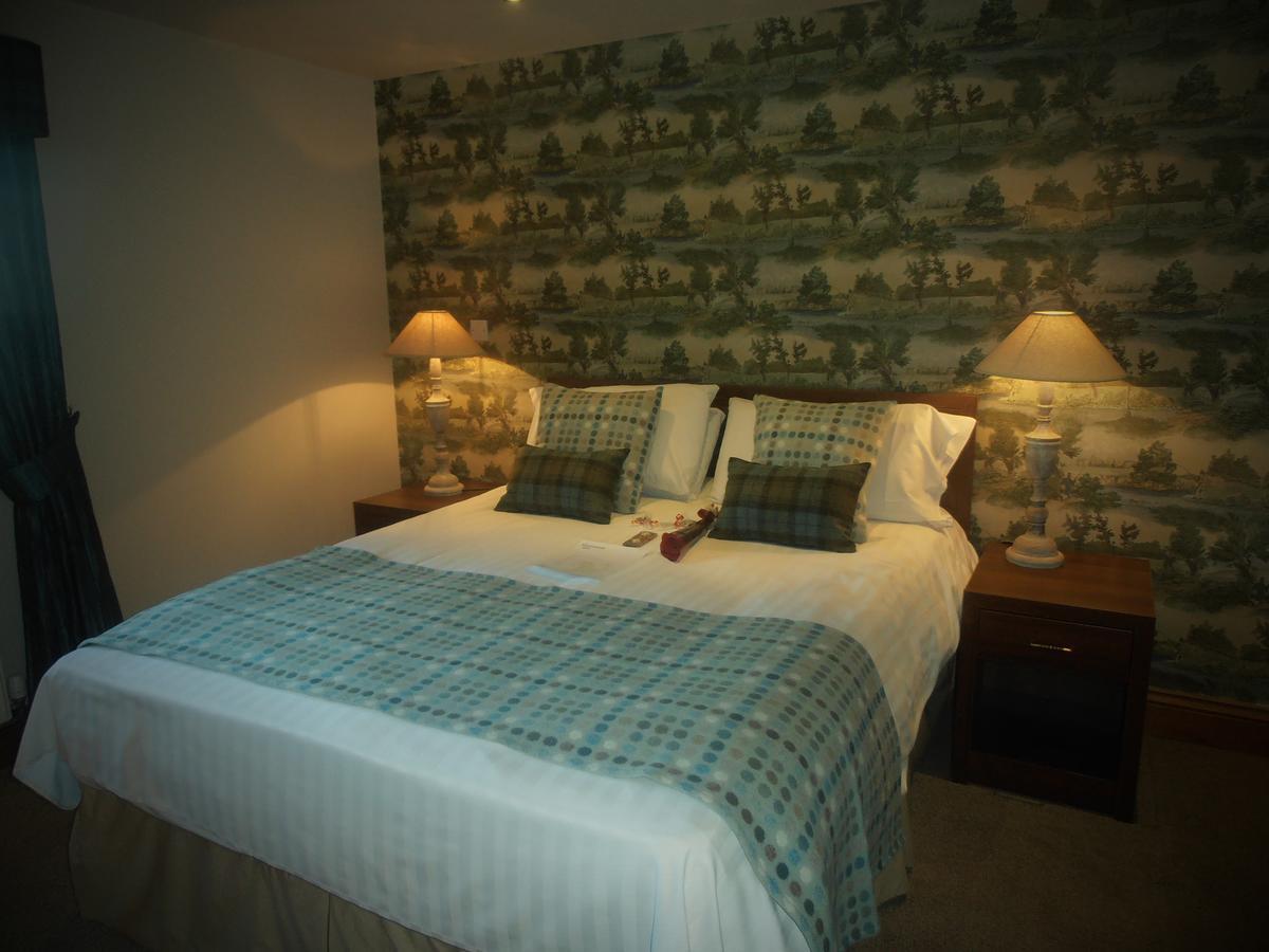 The Huntsman Inn Holmfirth Kültér fotó