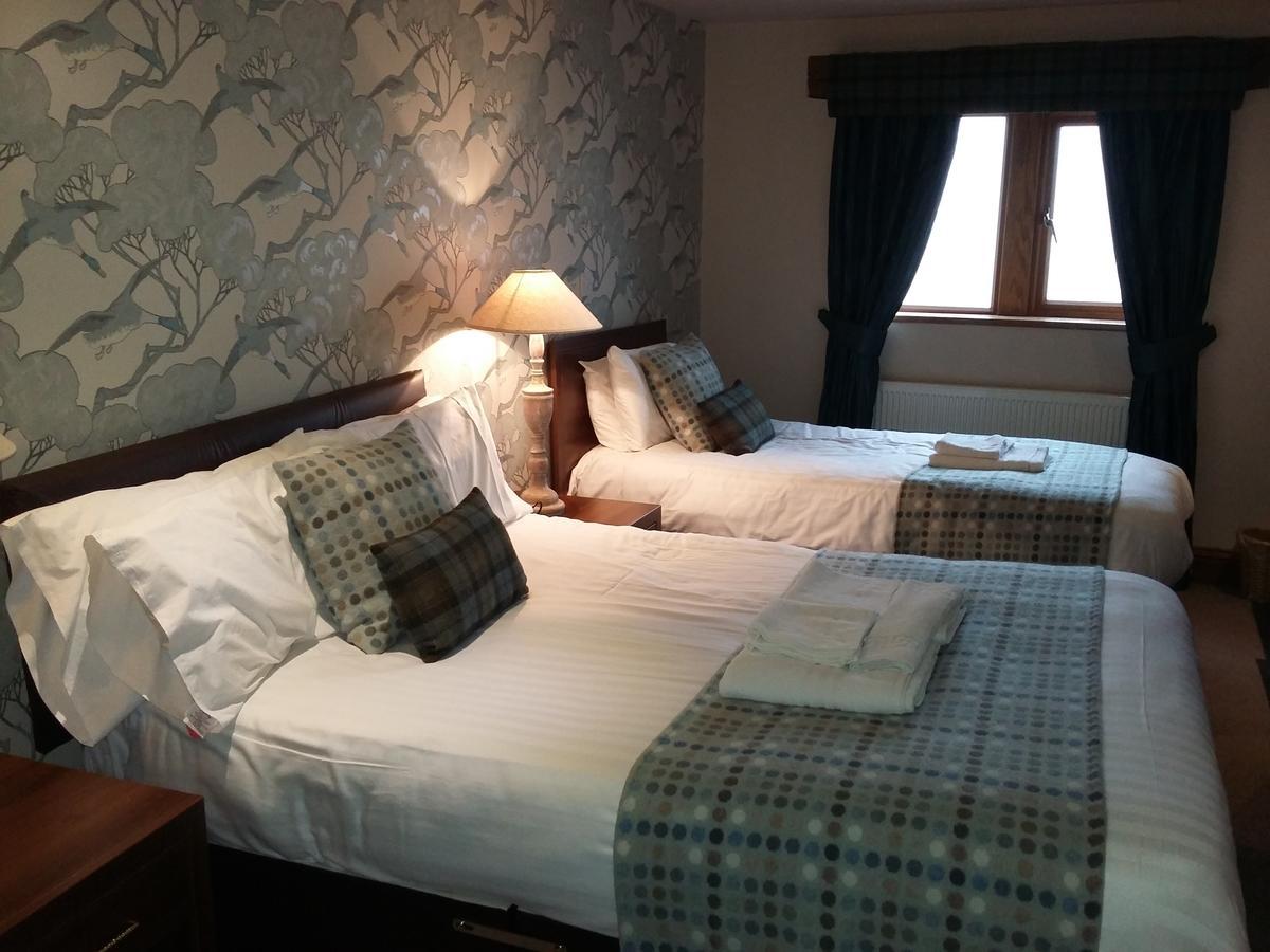 The Huntsman Inn Holmfirth Kültér fotó