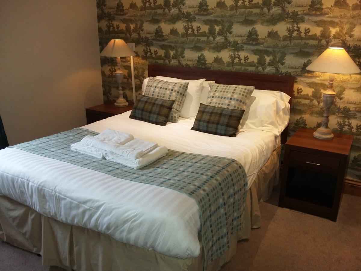 The Huntsman Inn Holmfirth Kültér fotó