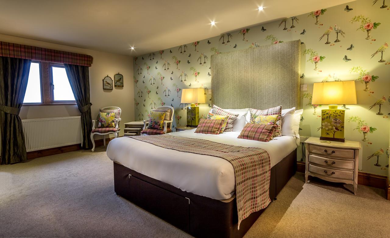 The Huntsman Inn Holmfirth Kültér fotó