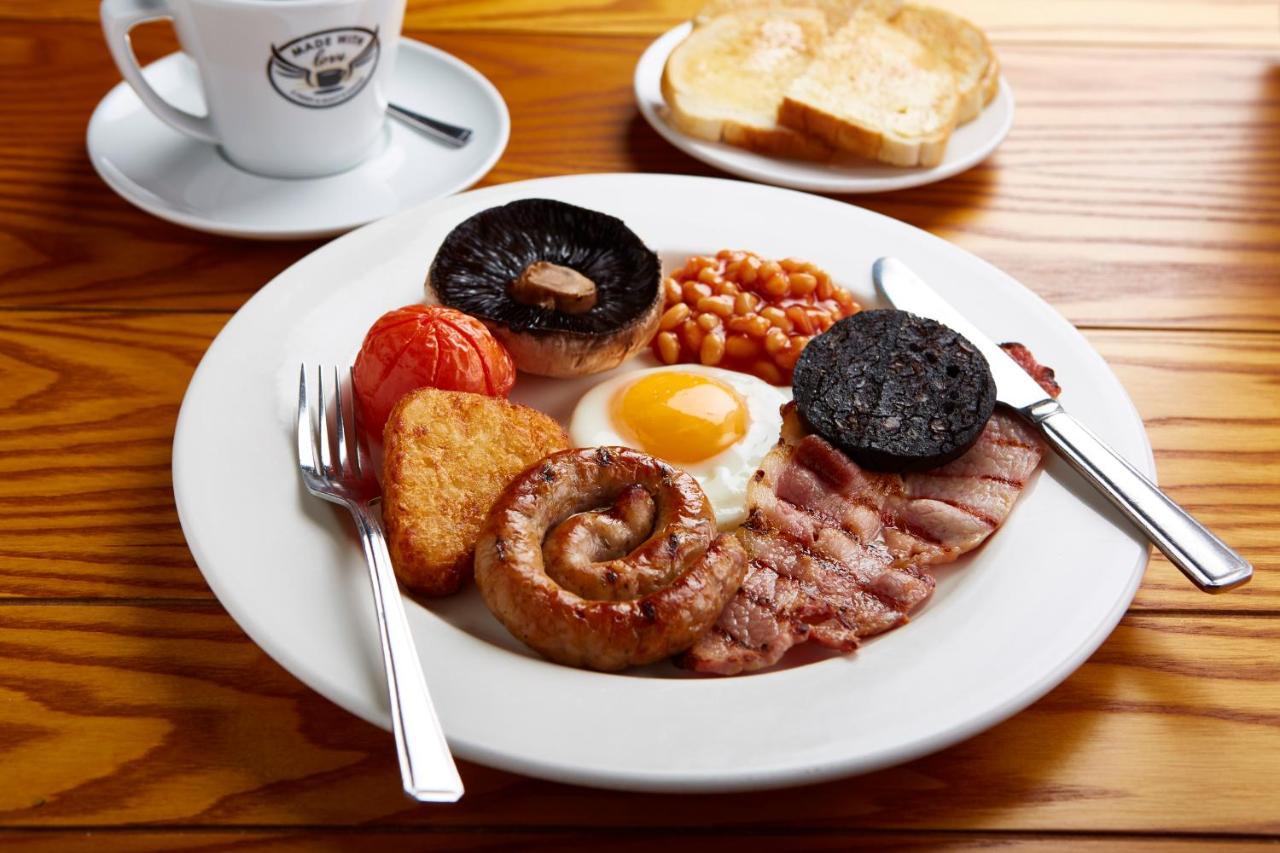 The Huntsman Inn Holmfirth Kültér fotó